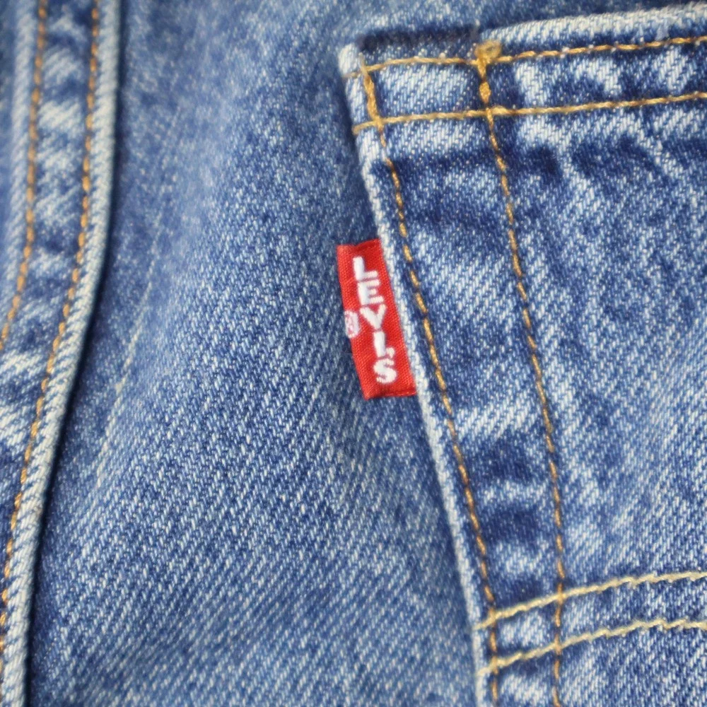 Levis 501 90s Selvedge Denim Jeans Mens 33x30 Blue Straight Leg Button Fly NEW
